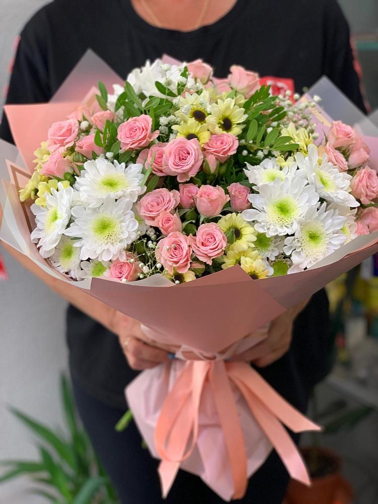 Букет цветов из: Розы и Хризантемы в Красный Яр Самарская область
