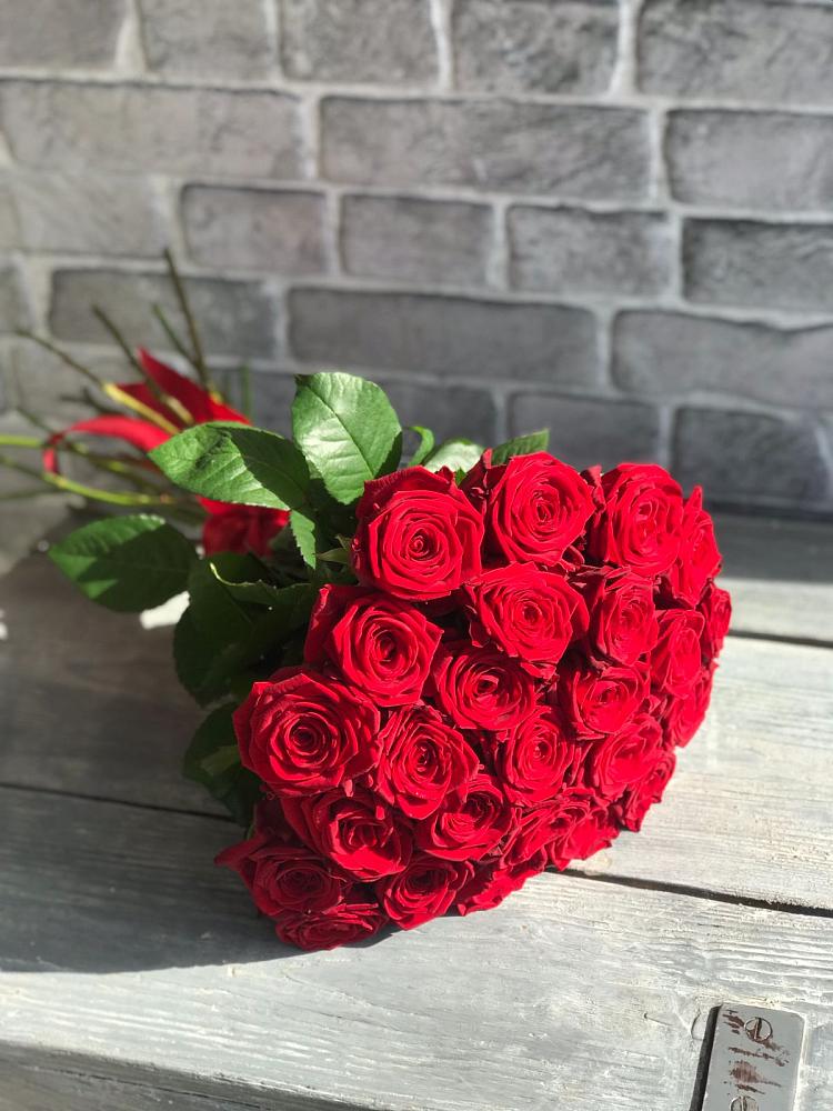 Букет Красные розы Фридом в Красный Яр Самарская область