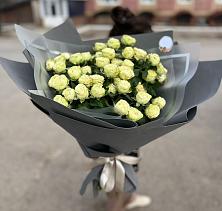 Букет Белые кустовые розы Солинеро в Красный Яр Самарская область
