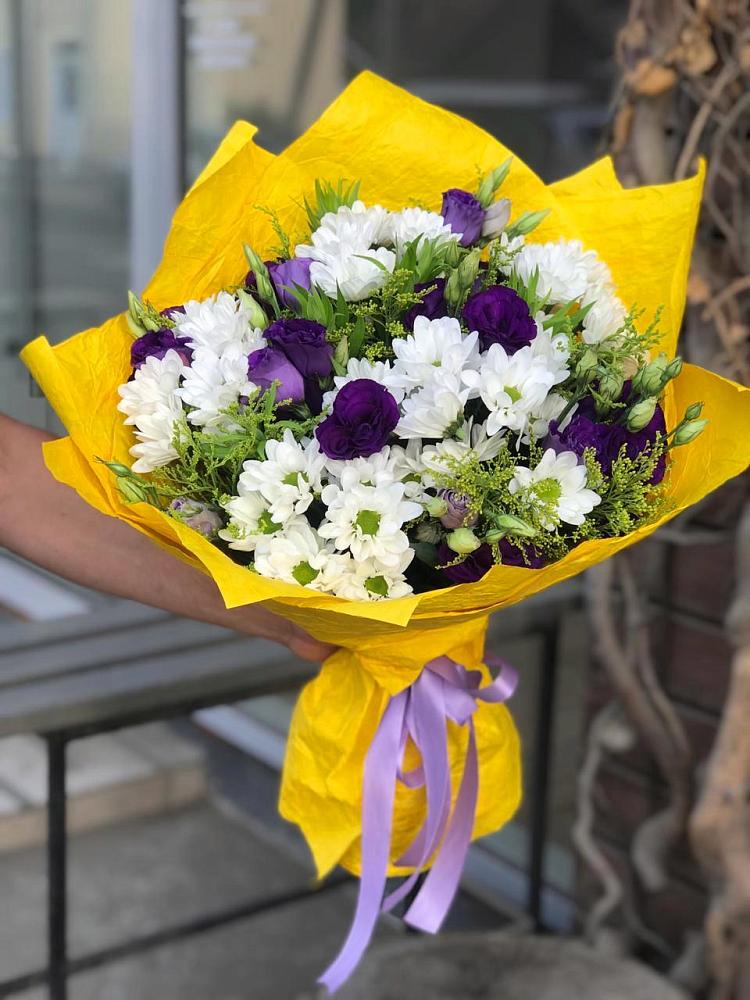 Букет цветов из: Ирисы, Хризантемы и Ромашки в Красный Яр Самарская область