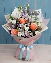 Букет цветов из:  Лизиантусы, Розы, Альстромерии и Гипсофила в Красный Яр Самарская область