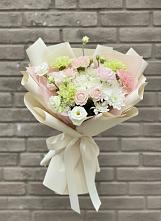 Букет цветов из:  Гвоздики, Розы, Лизиантусы и Хризантемы #REPLACE_PRED# Красный Яр Самарская область