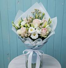 Букет цветов из:  Розы и Лизиантусы в Красный Яр Самарская область