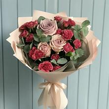 Букет цветов из:  Гвоздики и Розы в Красный Яр Самарская область
