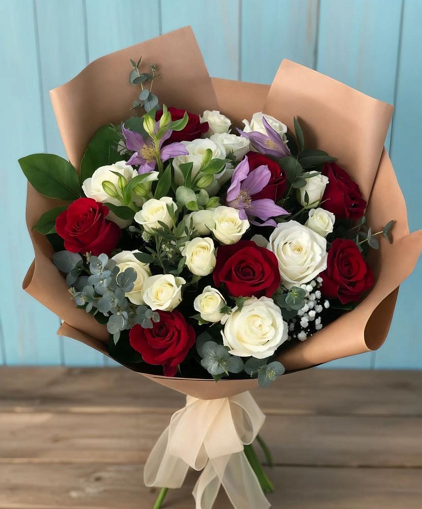 Букет цветов из: Розы и Альстромерии в Красный Яр Самарская область