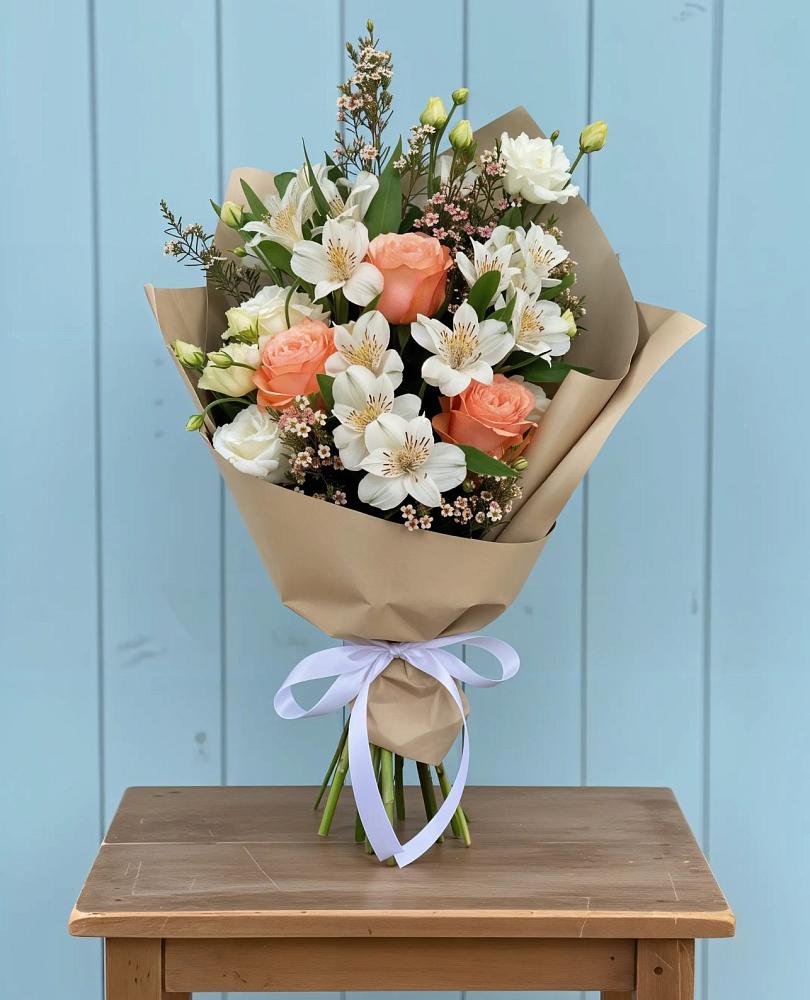 Букет цветов из: Альстромерии, Лизиантусы, Розы и Хризантемы в Красный Яр Самарская область